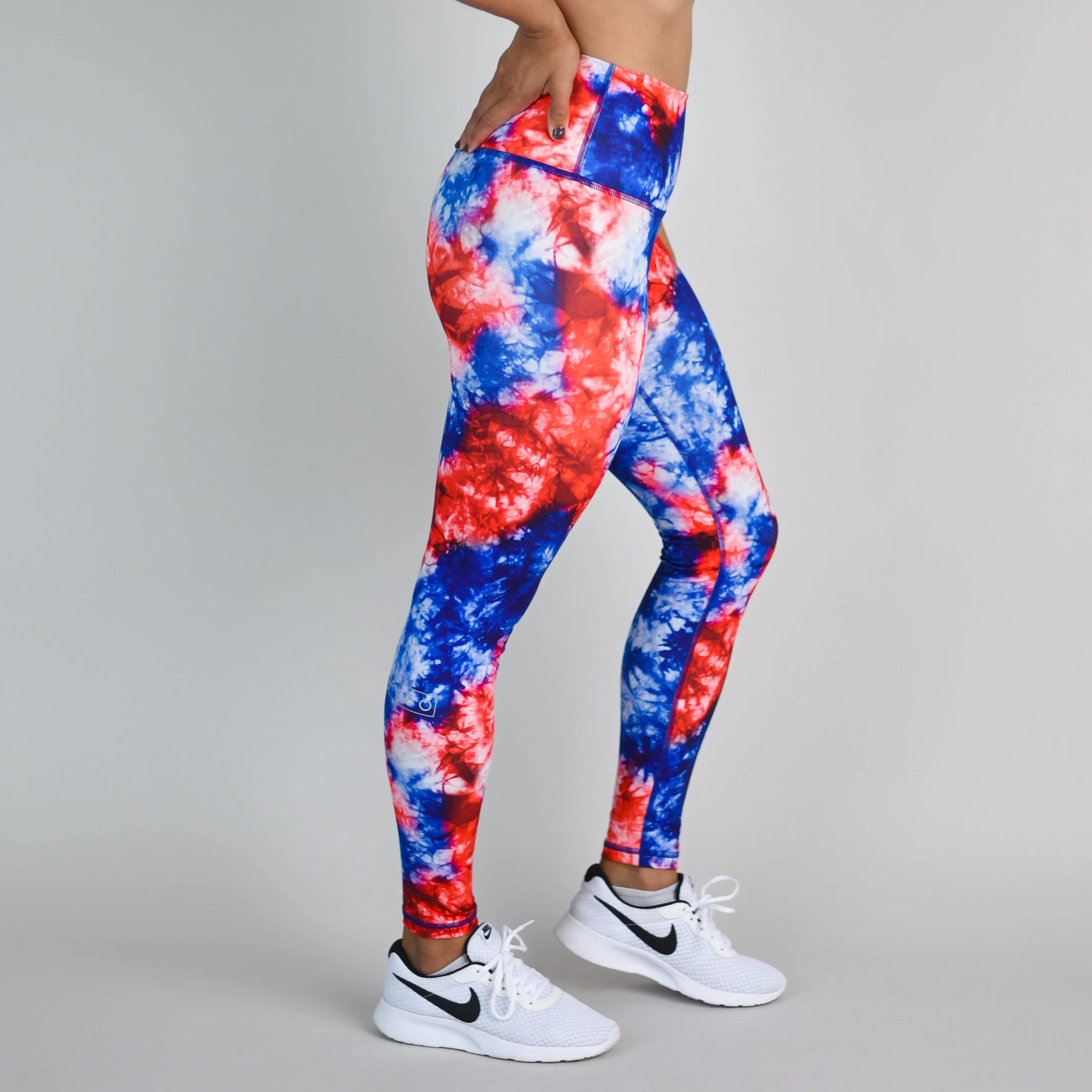 FLEO El Toro 25" USA Tie Dye Leggings