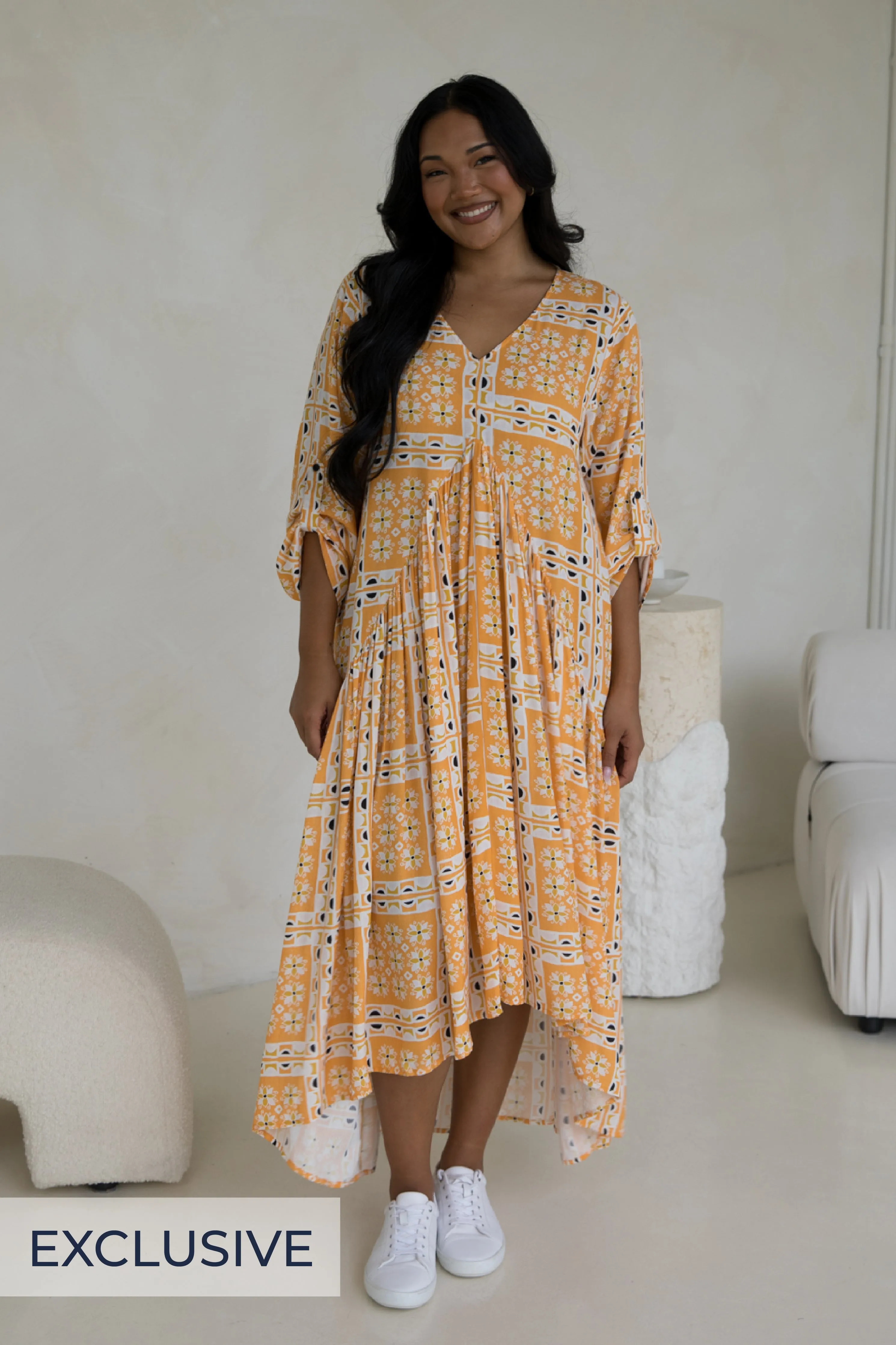 Long Sleeve Peak Maxi Dress | Trella