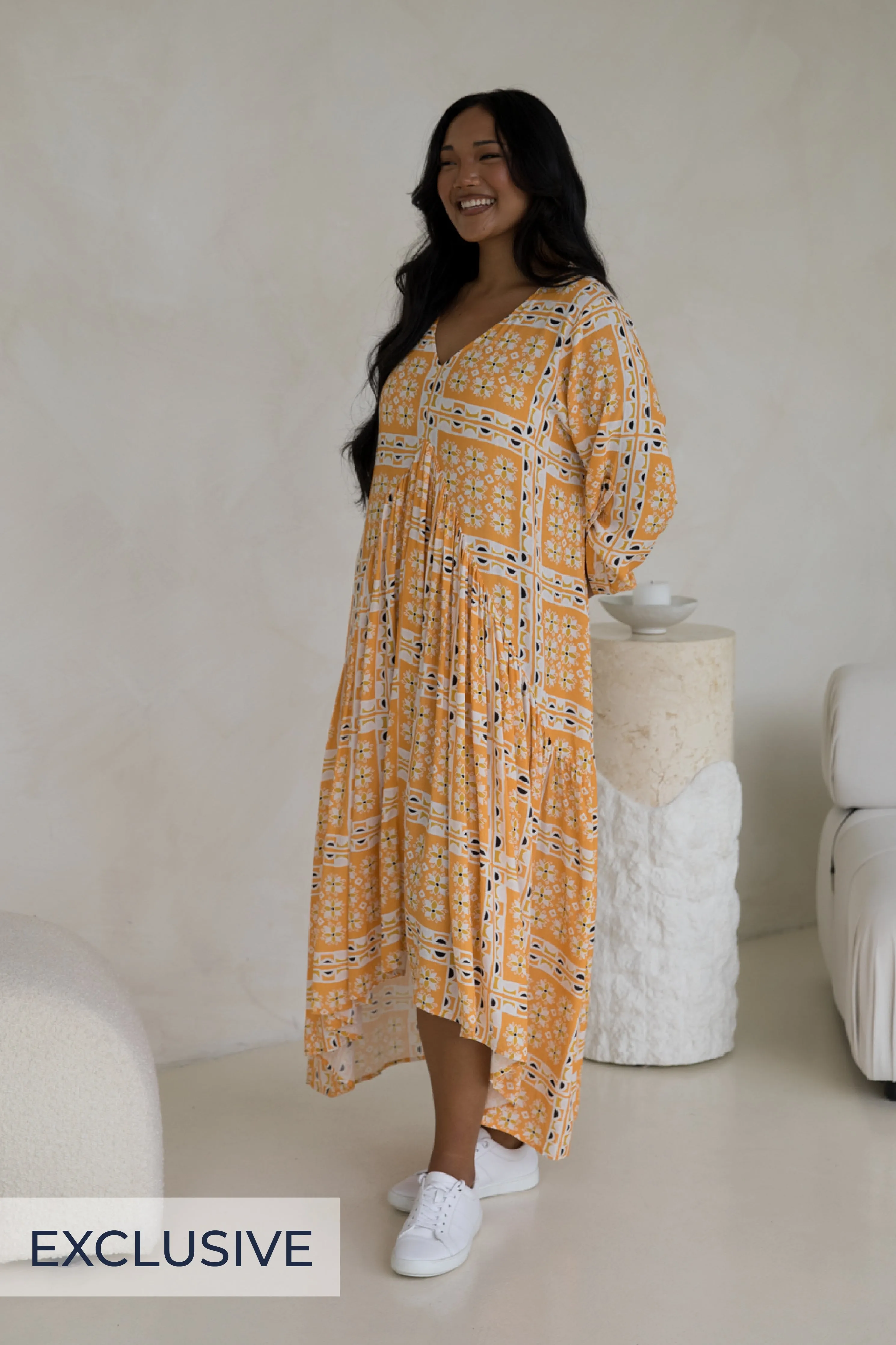 Long Sleeve Peak Maxi Dress | Trella