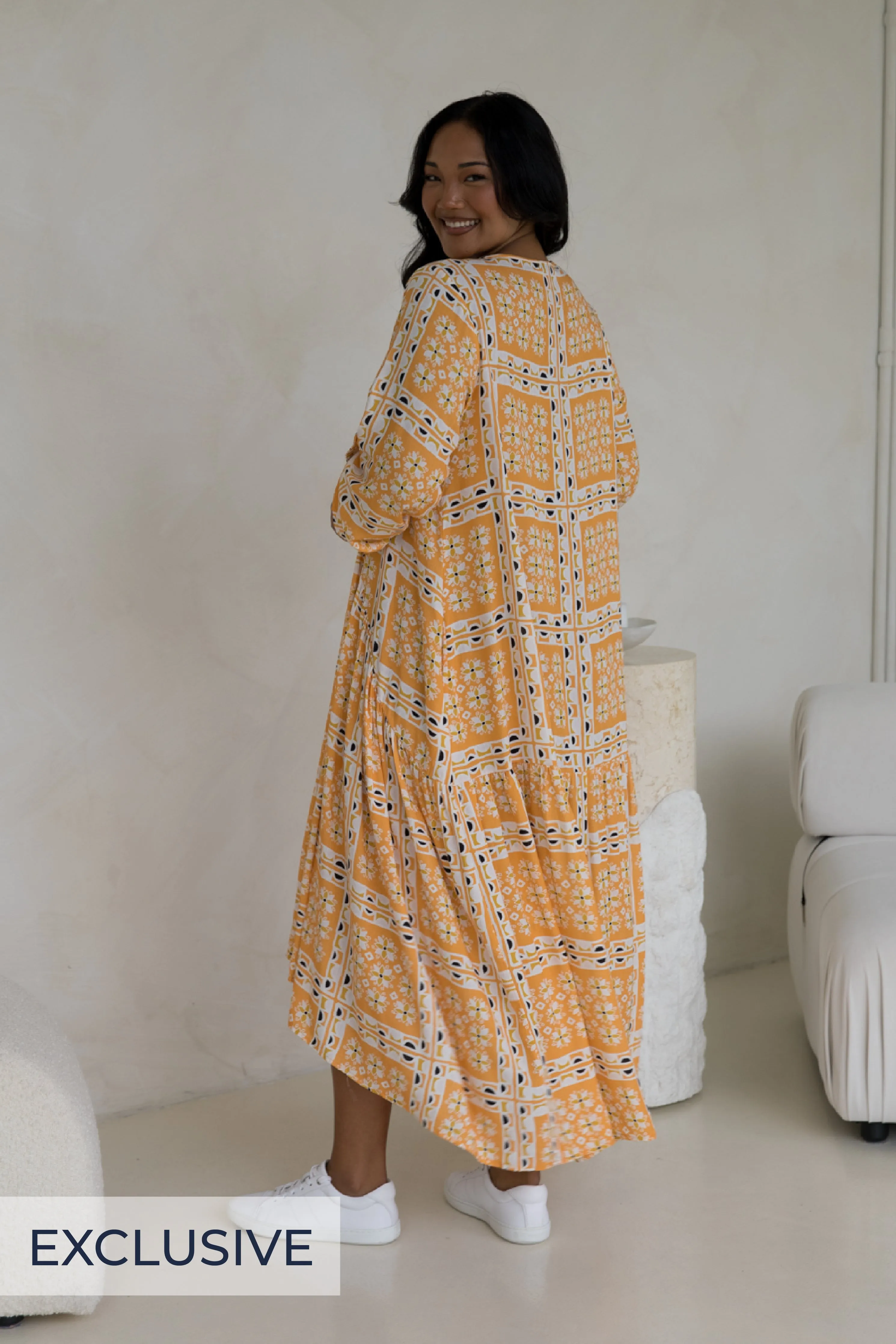 Long Sleeve Peak Maxi Dress | Trella