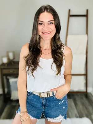 Sleek Scoop Neck Tank Top in Ivory