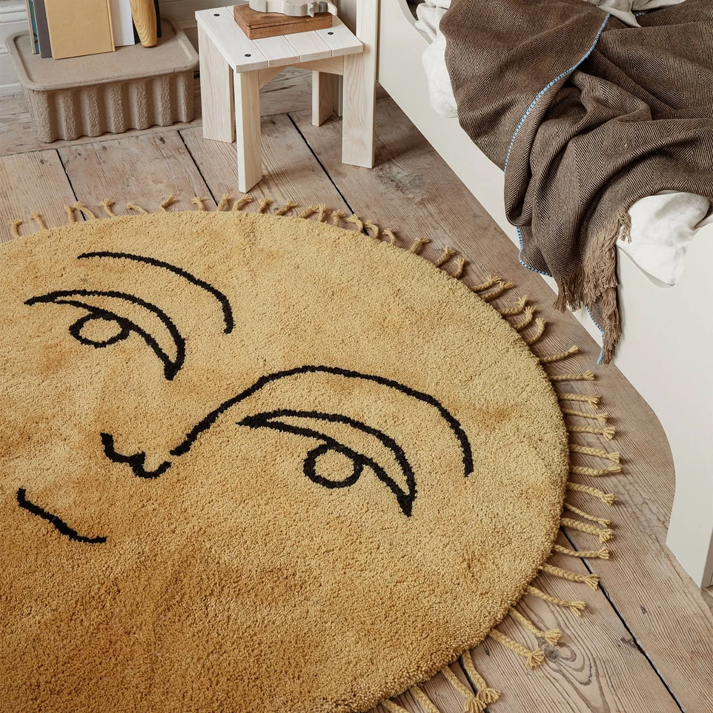 Sun Tufted Rug