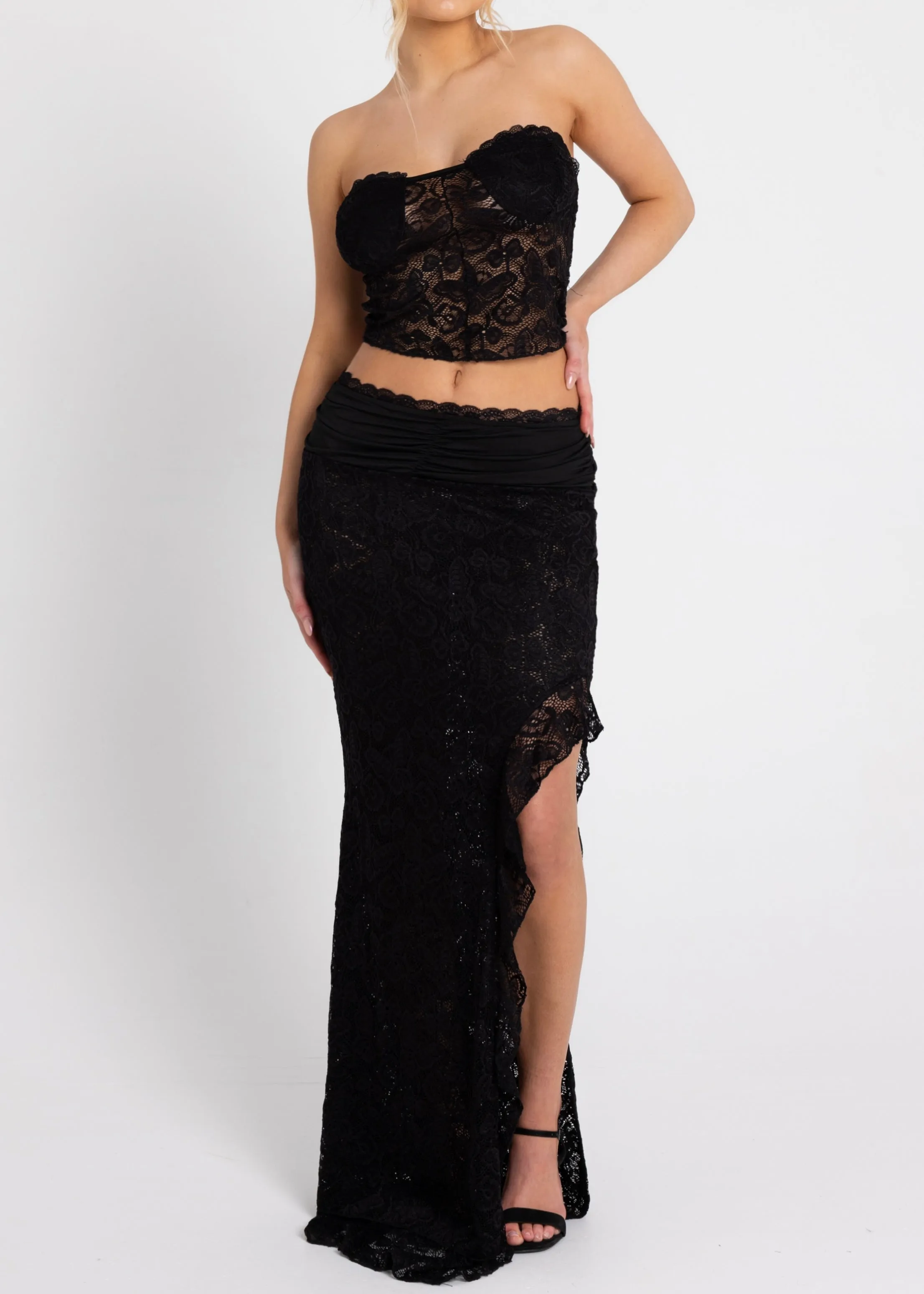 THE REI LACE MAXI SET