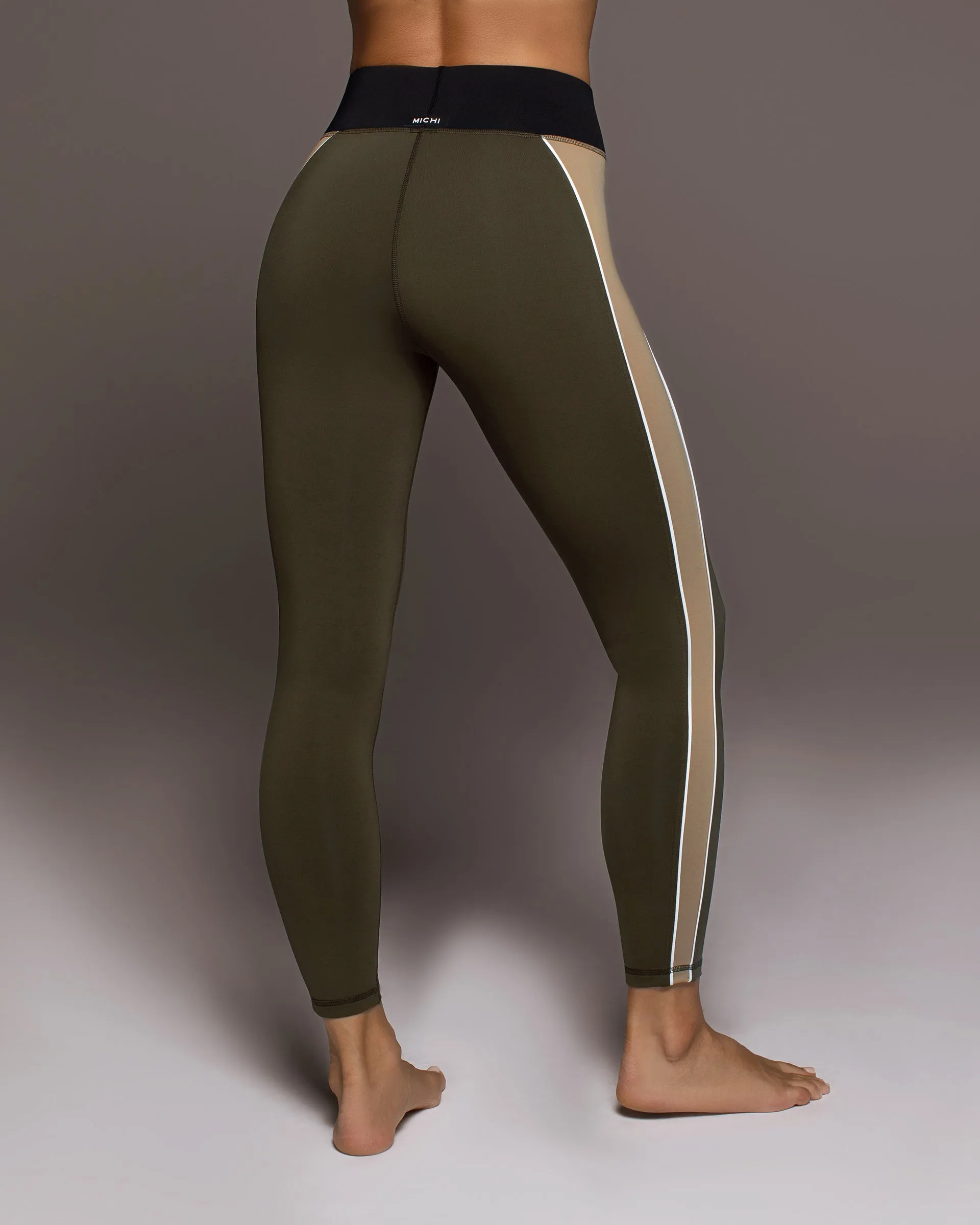 Wander Legging